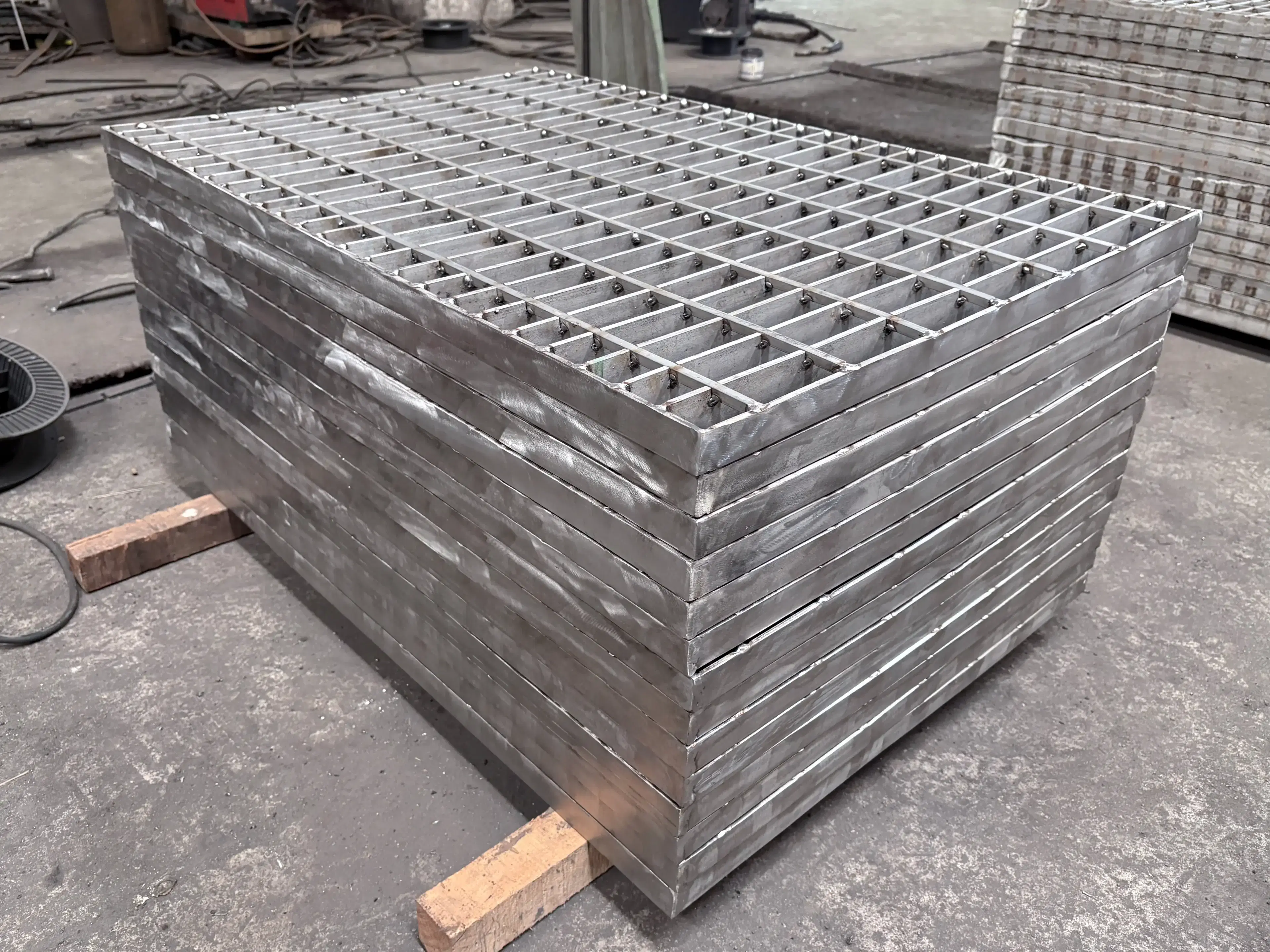 Stainless Steel Gratings
